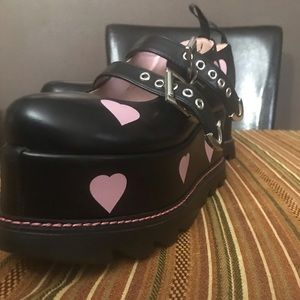 Lamoda unimaginably chunky heart Mary Jane platform shoes